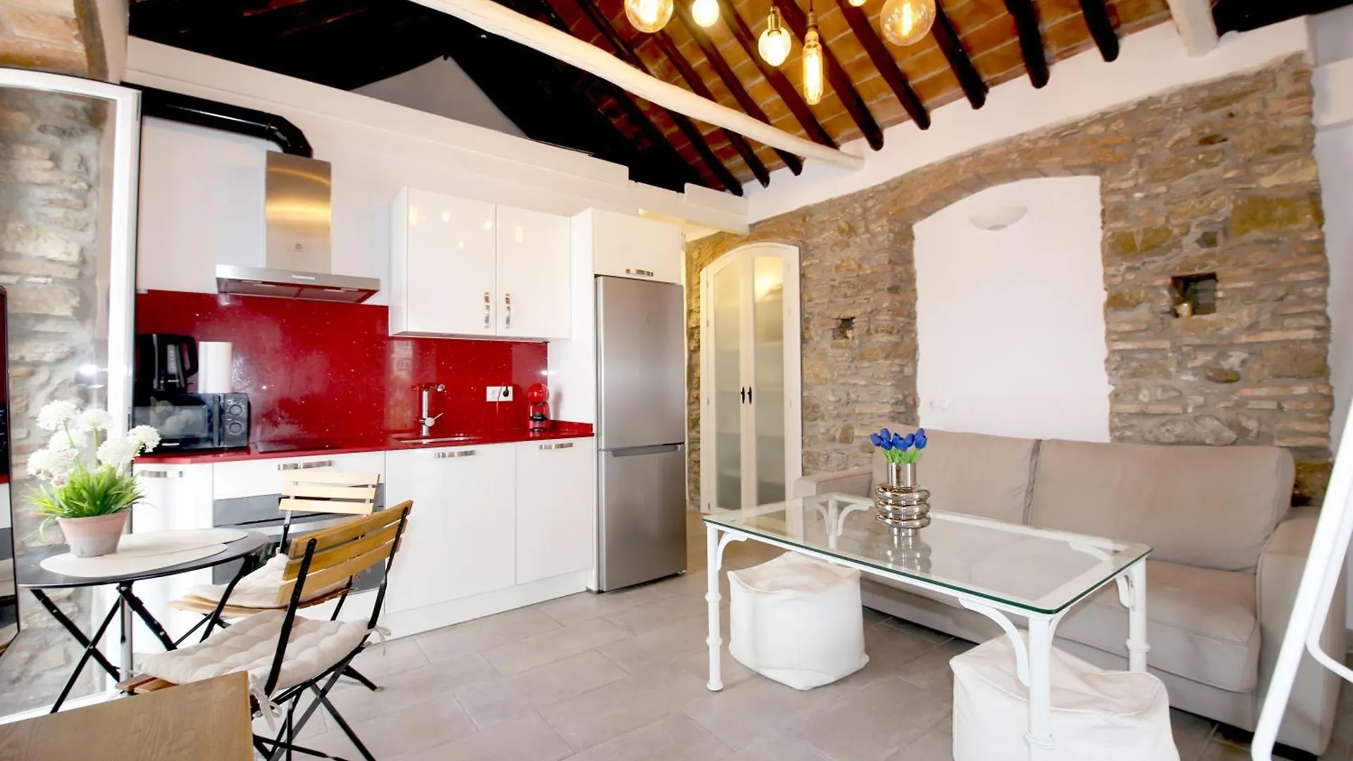 Estepona Centre Apartment Nella